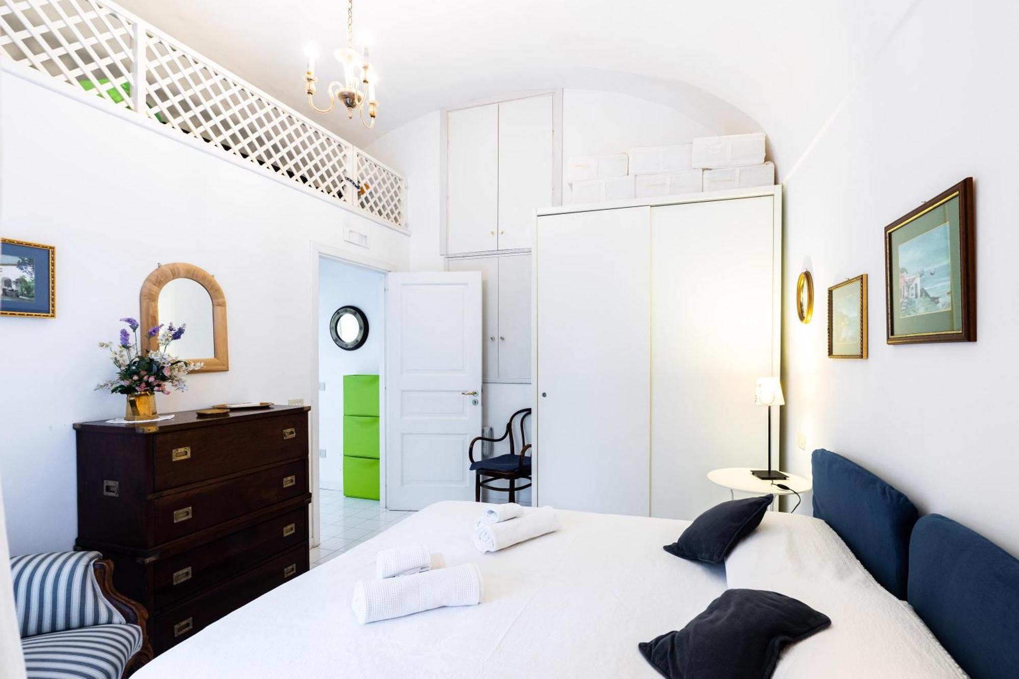 Апартаменты Stefania Flat - Amalfi Center Экстерьер фото
